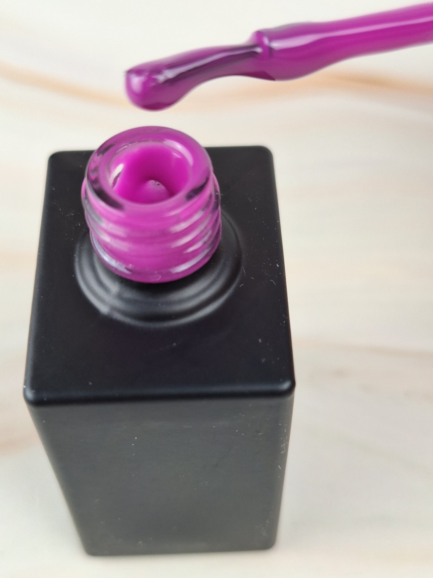 Gellack Purple Neon efekt 10ml