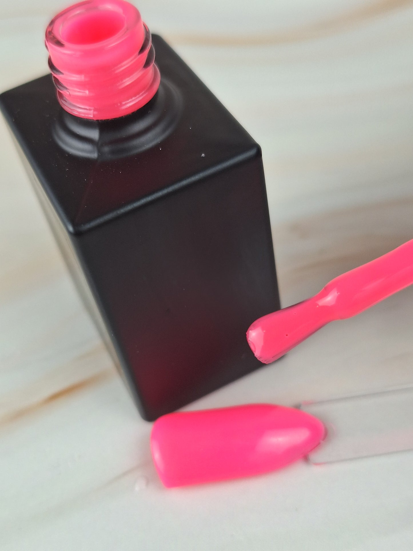 Gellack Pink Neon efekt 10ml