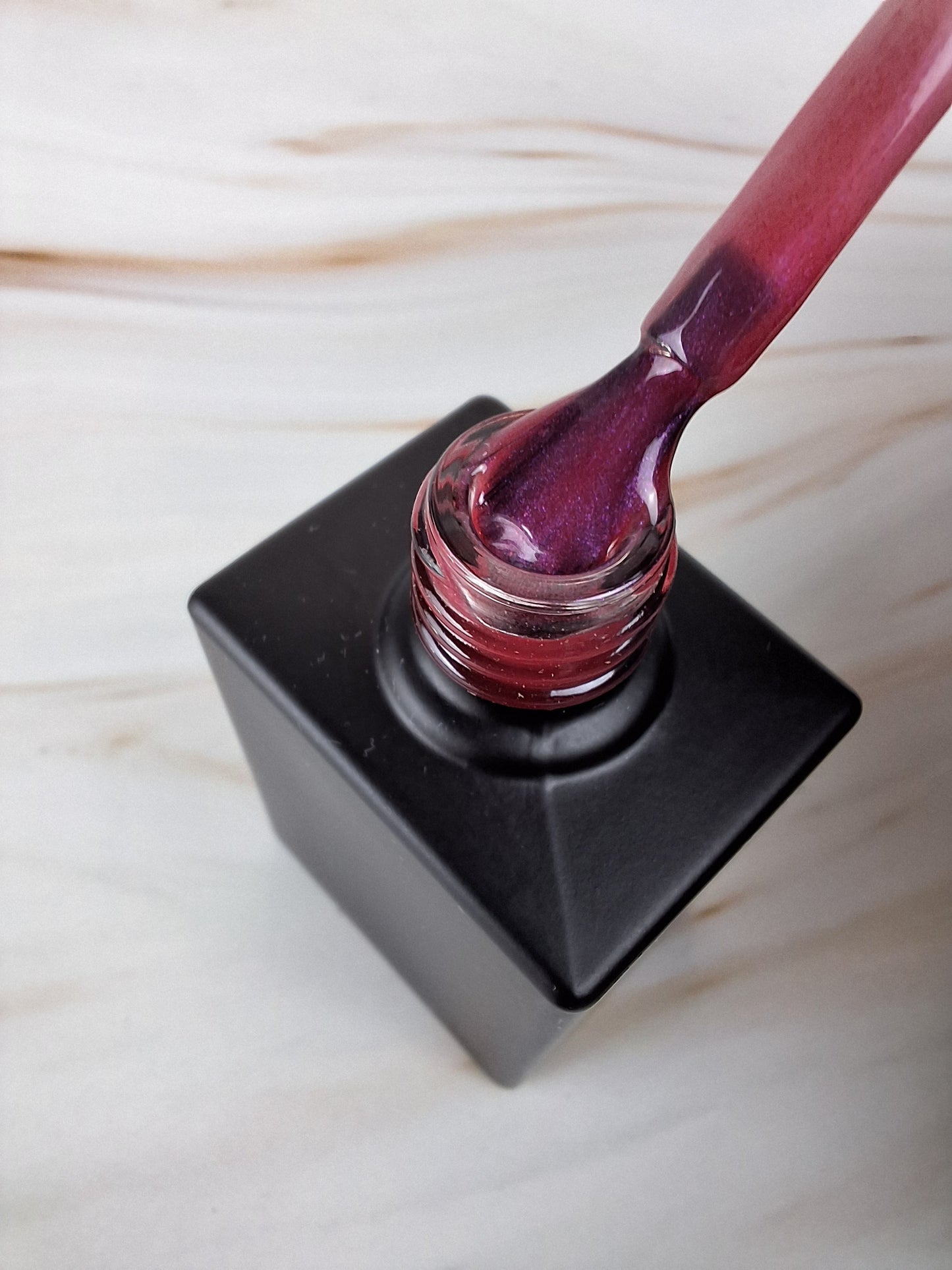 Gellack Magenta Metal efekt 10ml