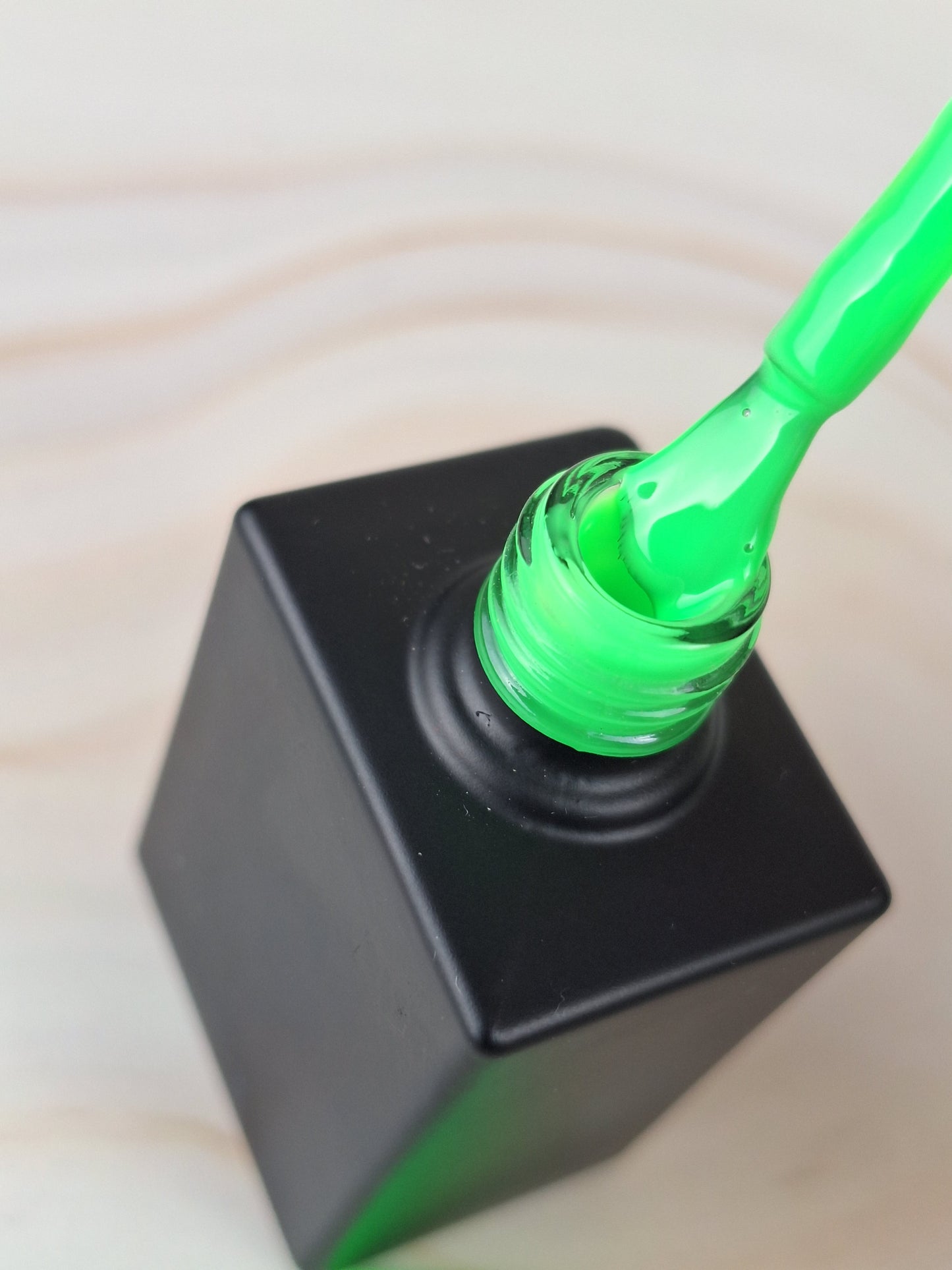 Gellack Green Neon efekt 10ml