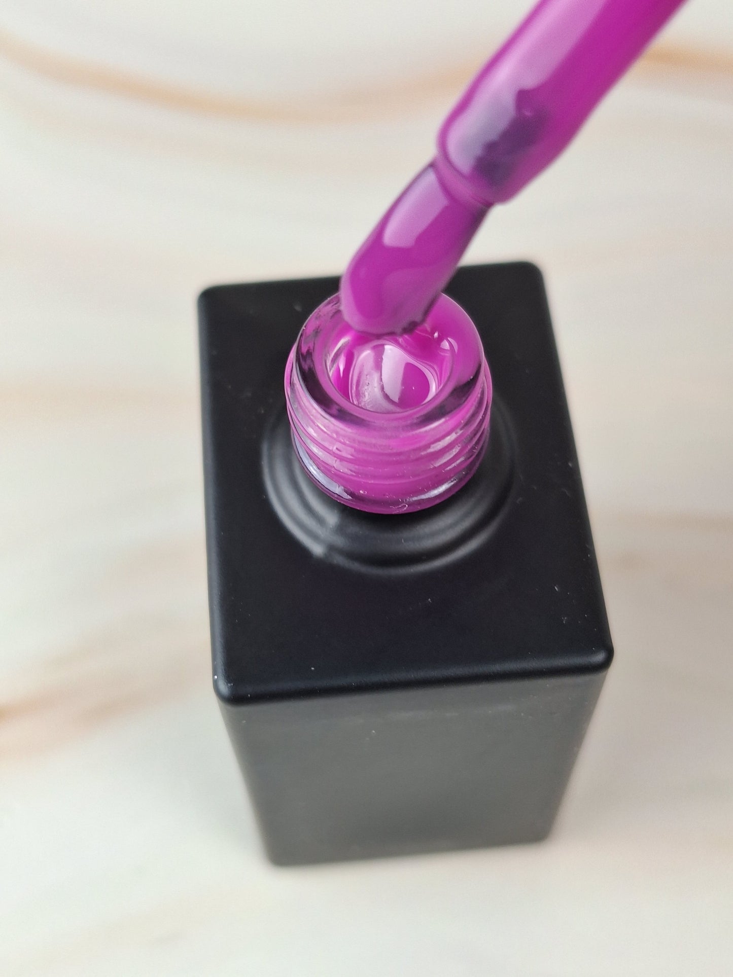 Gellack Purple Neon efekt 10ml