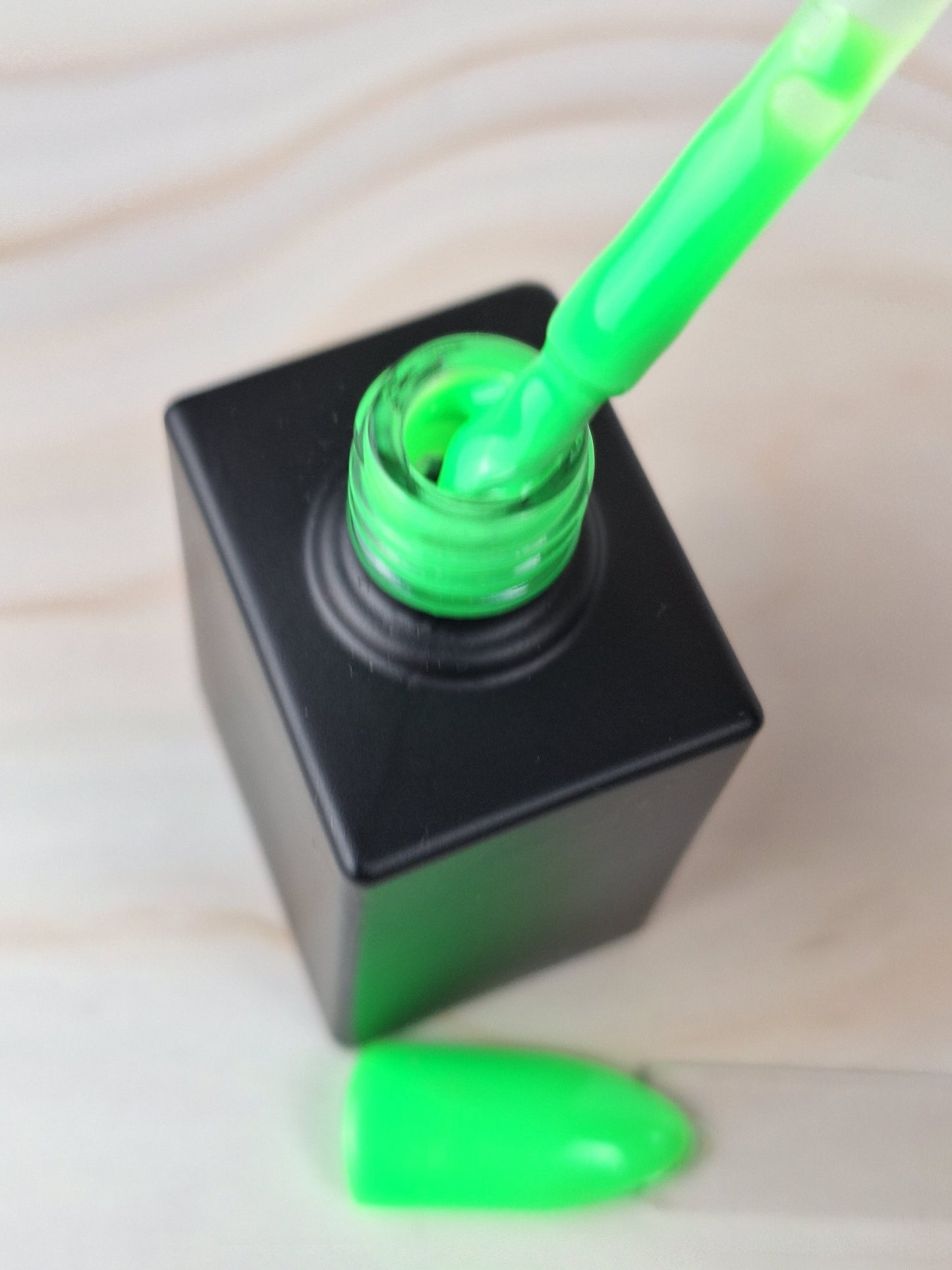 Gellack Green Neon efekt 10ml