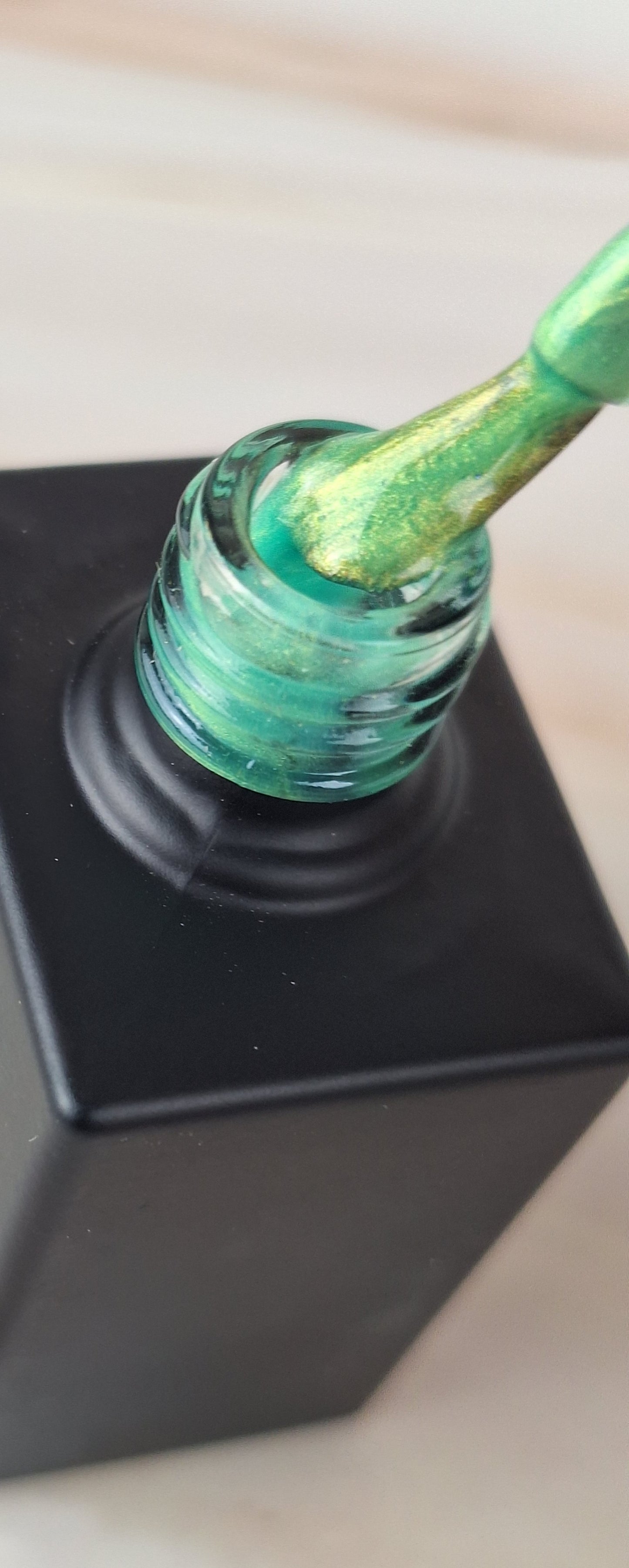 Gellack Golden Green  metal efekt 10ml